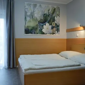 3* Bed and breakfast Alfréd Panzió